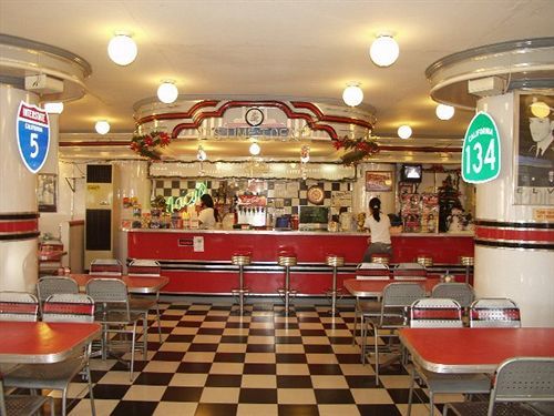 Hotel Tiffany Laoag Dış mekan fotoğraf